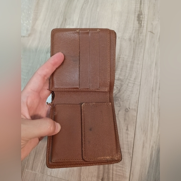 Authentic Louis Vuitton Monogram Bi-Fold Portefeuille Marco Men’s Wallet - Picture 5 of 11